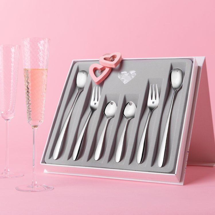 6 db-os szívecskés ajándék evőeszközkészlet - Love Cutlery